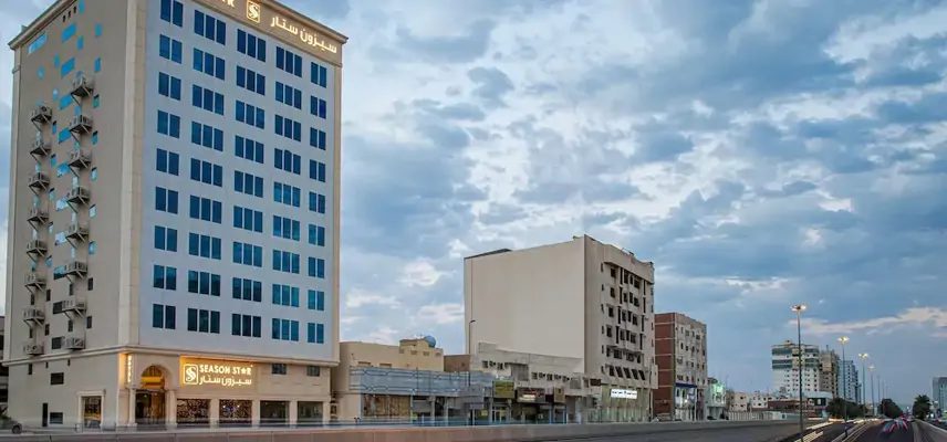 Season Star Hotel image